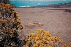 Point de vue sur le cratère Formica Leo Piton de la fournaise